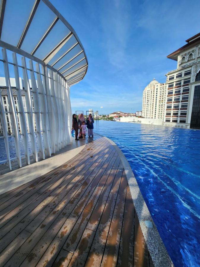 Nusa Luxurious Suite Кота Бару Екстериор снимка